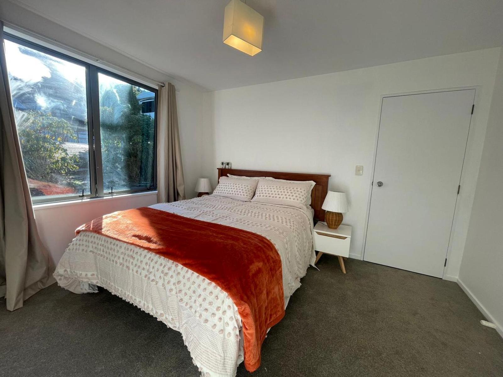 Ming'S Lakeside Goldleaf Suites Queenstown Exteriér fotografie