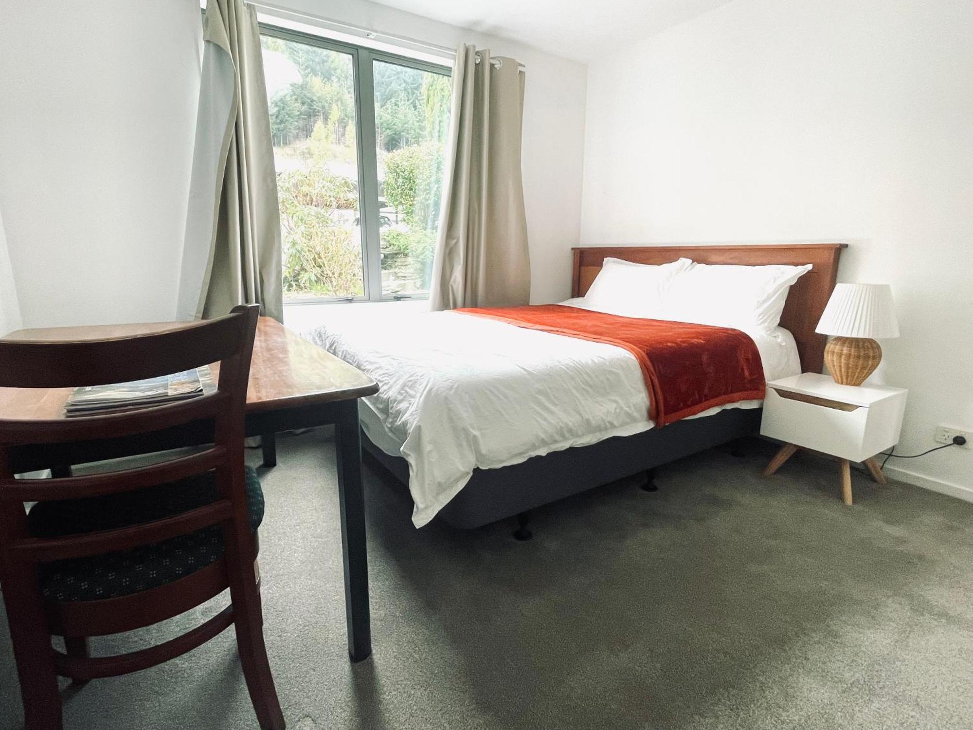 Ming'S Lakeside Goldleaf Suites Queenstown Exteriér fotografie