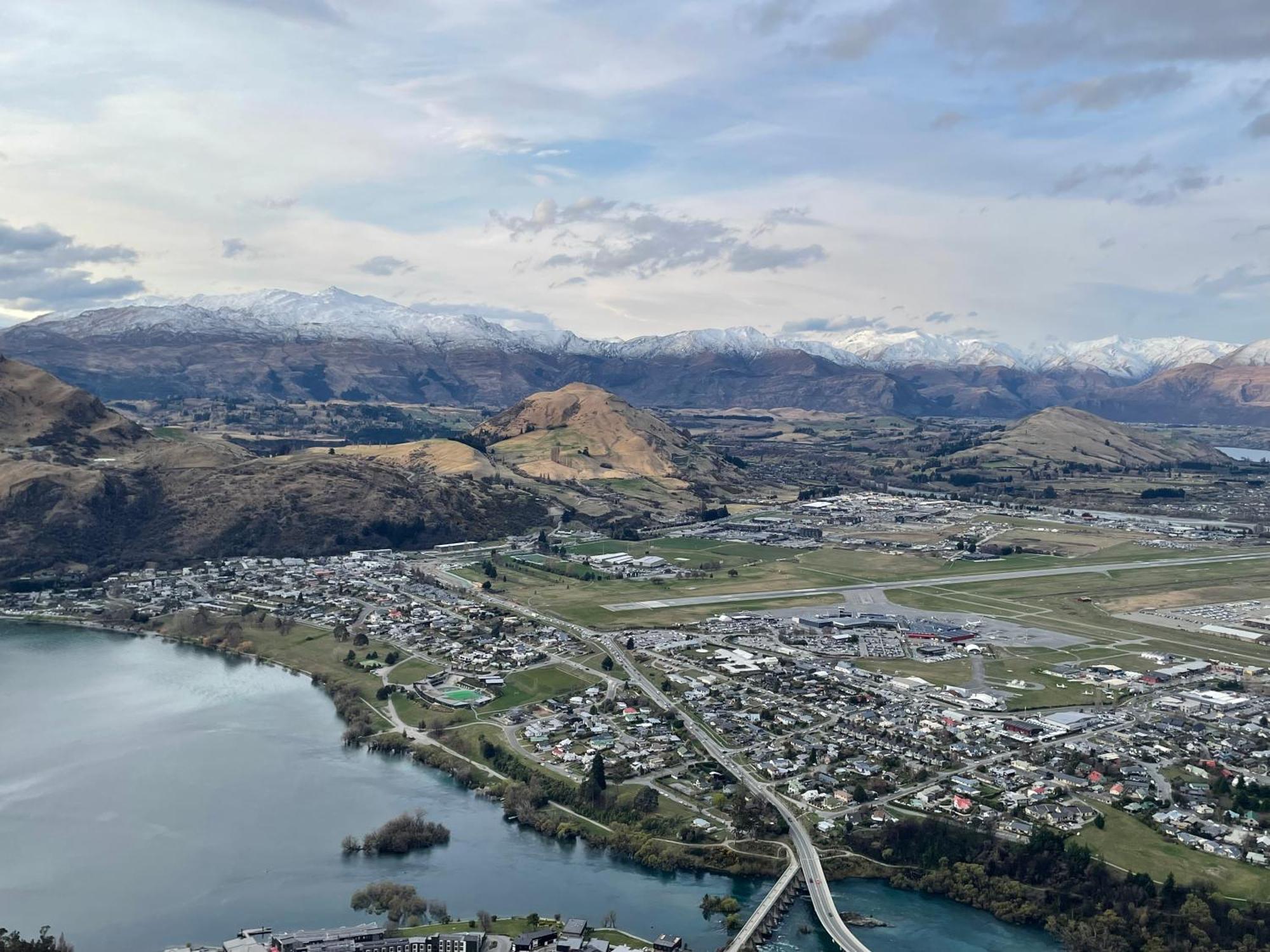 Ming'S Lakeside Goldleaf Suites Queenstown Exteriér fotografie