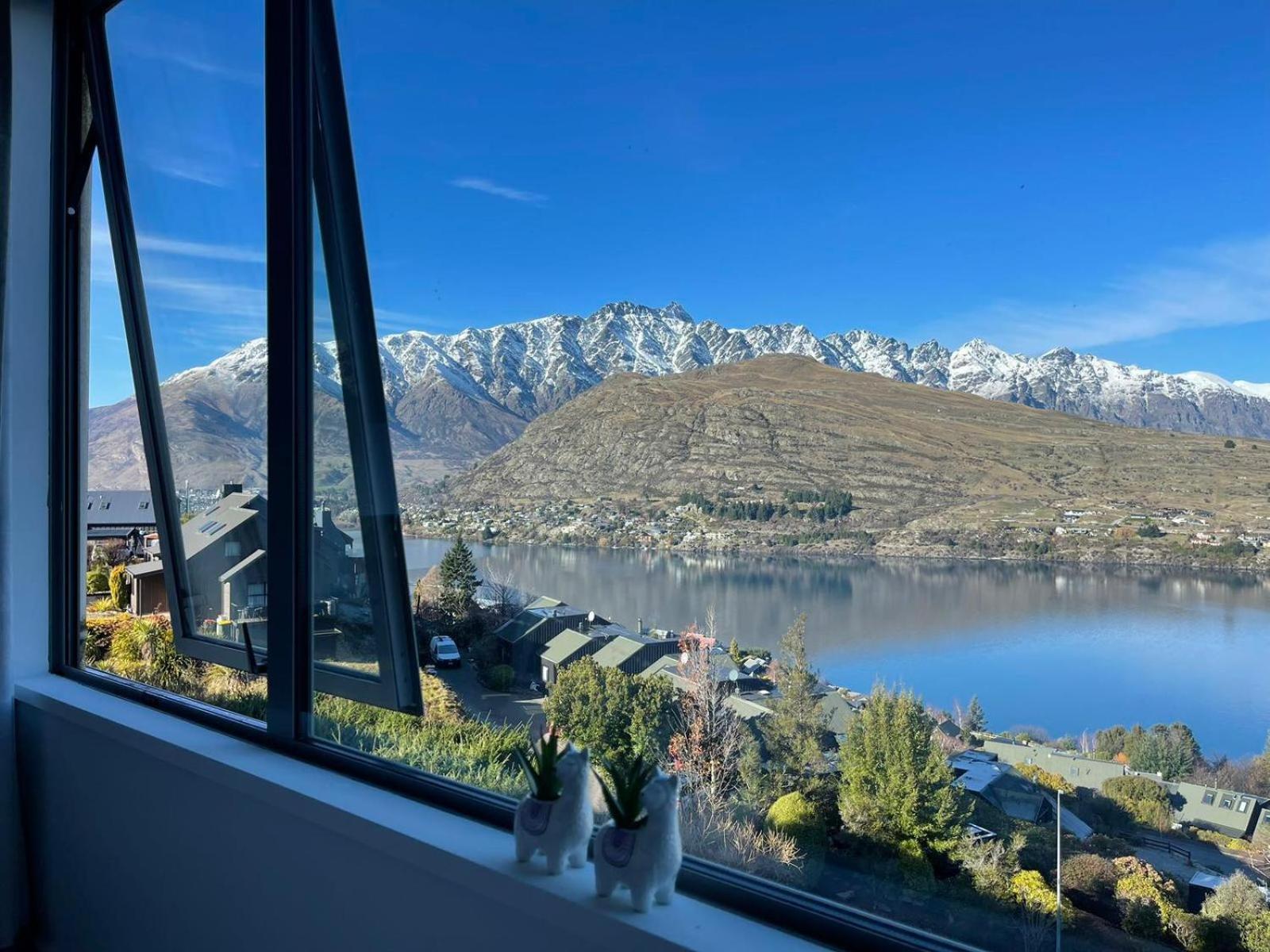 Ming'S Lakeside Goldleaf Suites Queenstown Exteriér fotografie